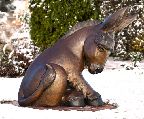 Martha Pettigrew Figurative Bronze Sculptor