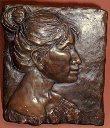 Martha Pettigrew Figurative Bronze Sculptor